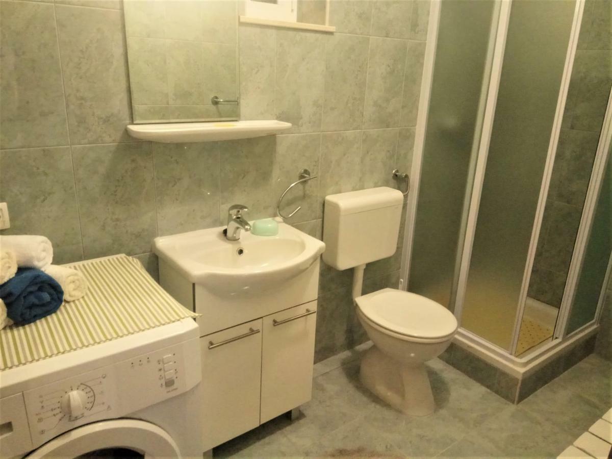 Countryside Vacation House Vitez Babino Polje Eksteriør billede